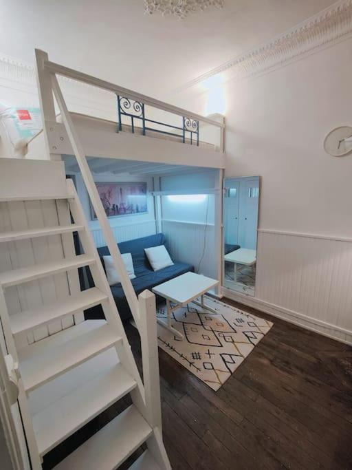 파리 Studio Proche De La Tour Eiffel 아파트 외부 사진